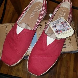 Tom's mens slip on
